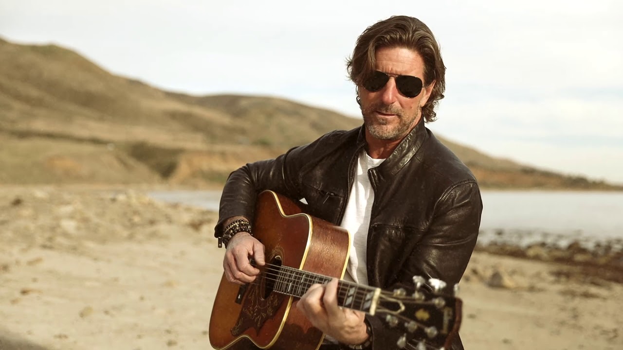 Brett James